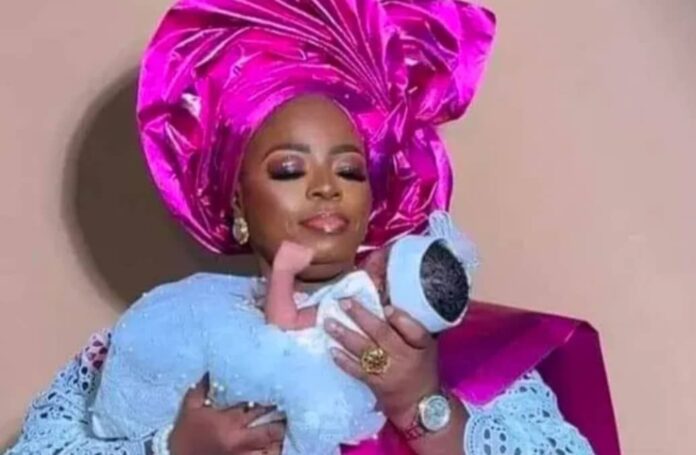 Nigerian woman who gives birth after 28yrs